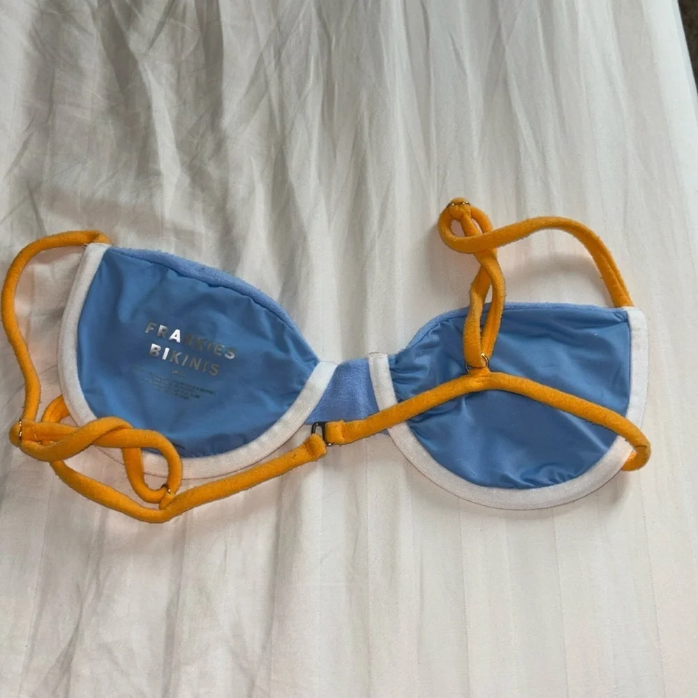 Frankie’s Bikinis Maggie Terry Underwire Bikini Top size Small